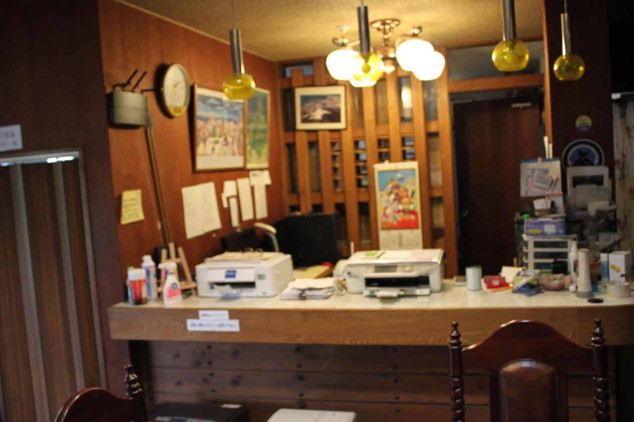 Cafe Cerisier栖里時絵 Hotel Myoko Luaran gambar