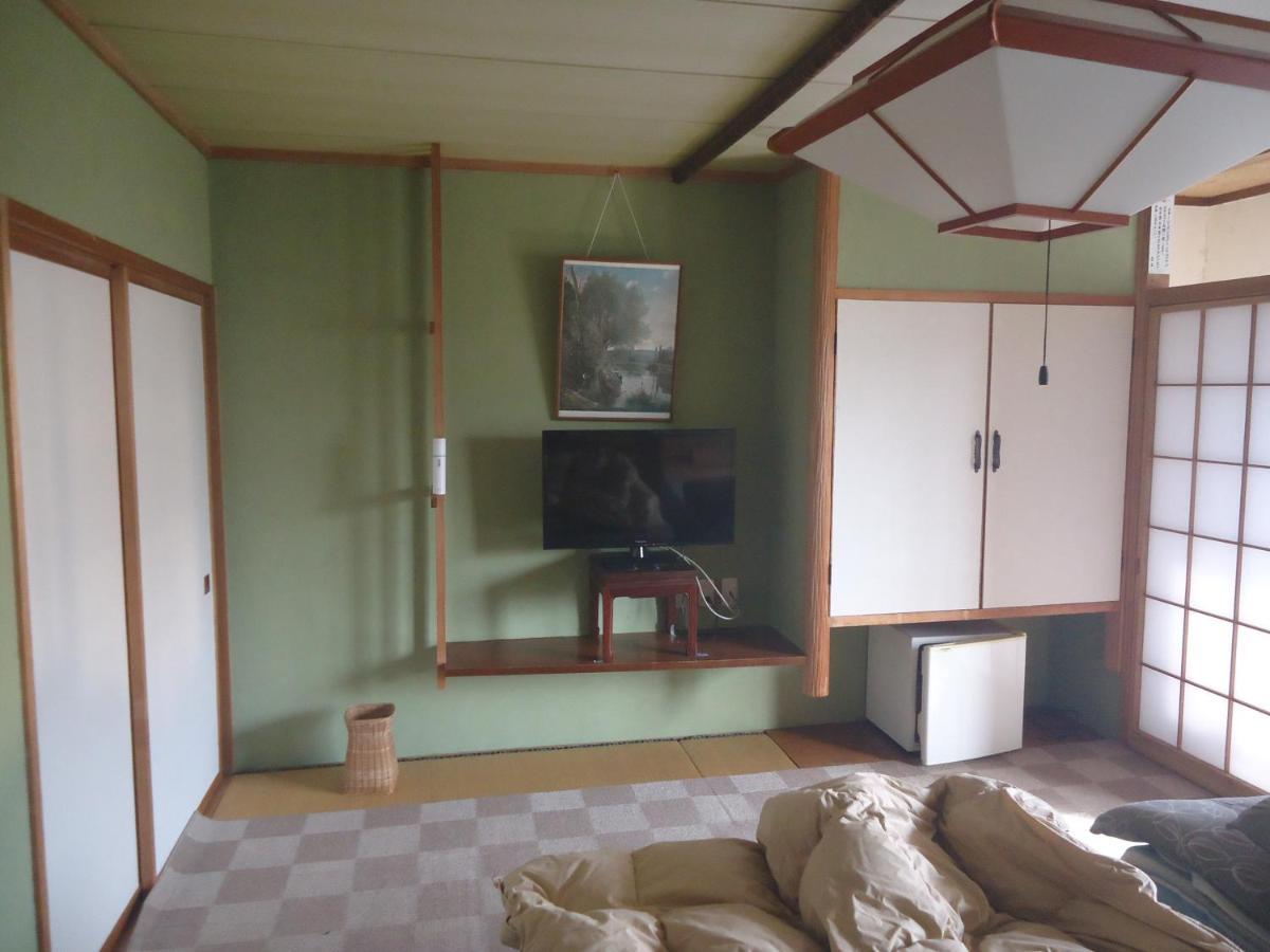 Cafe Cerisier栖里時絵 Hotel Myoko Luaran gambar