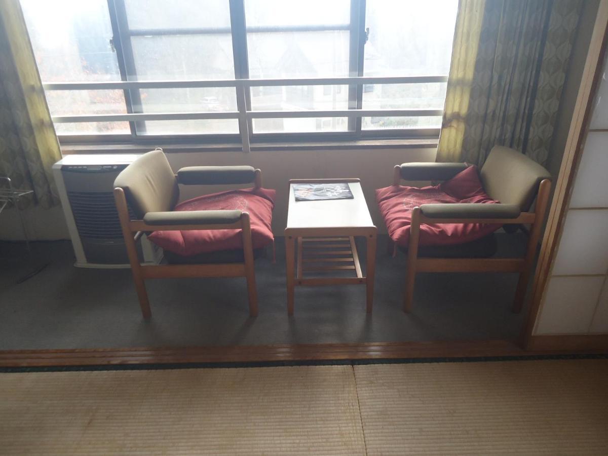 Cafe Cerisier栖里時絵 Hotel Myoko Luaran gambar