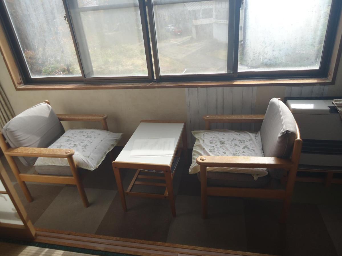 Cafe Cerisier栖里時絵 Hotel Myoko Luaran gambar
